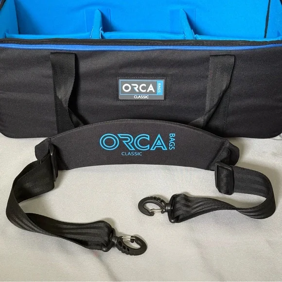 EUC ORCA Bags OR-128 Classic Universal Accessory Case Bag